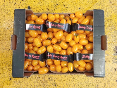 Foto Pomodoro Datterino Giallo Origine Italia Marchio Giugno e Co. 3